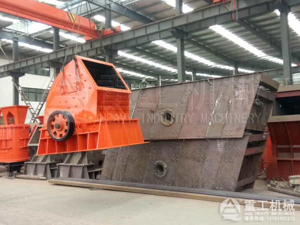 ���N����C