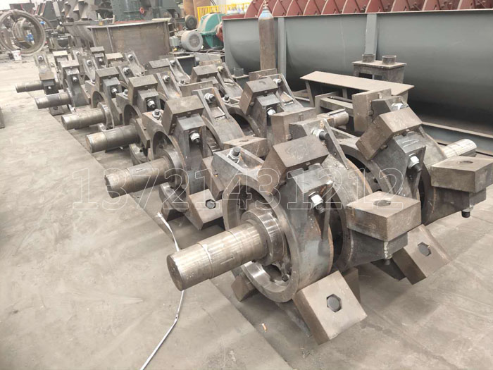 立軸破碎機主要工作部分 立軸破碎機主要工作部分